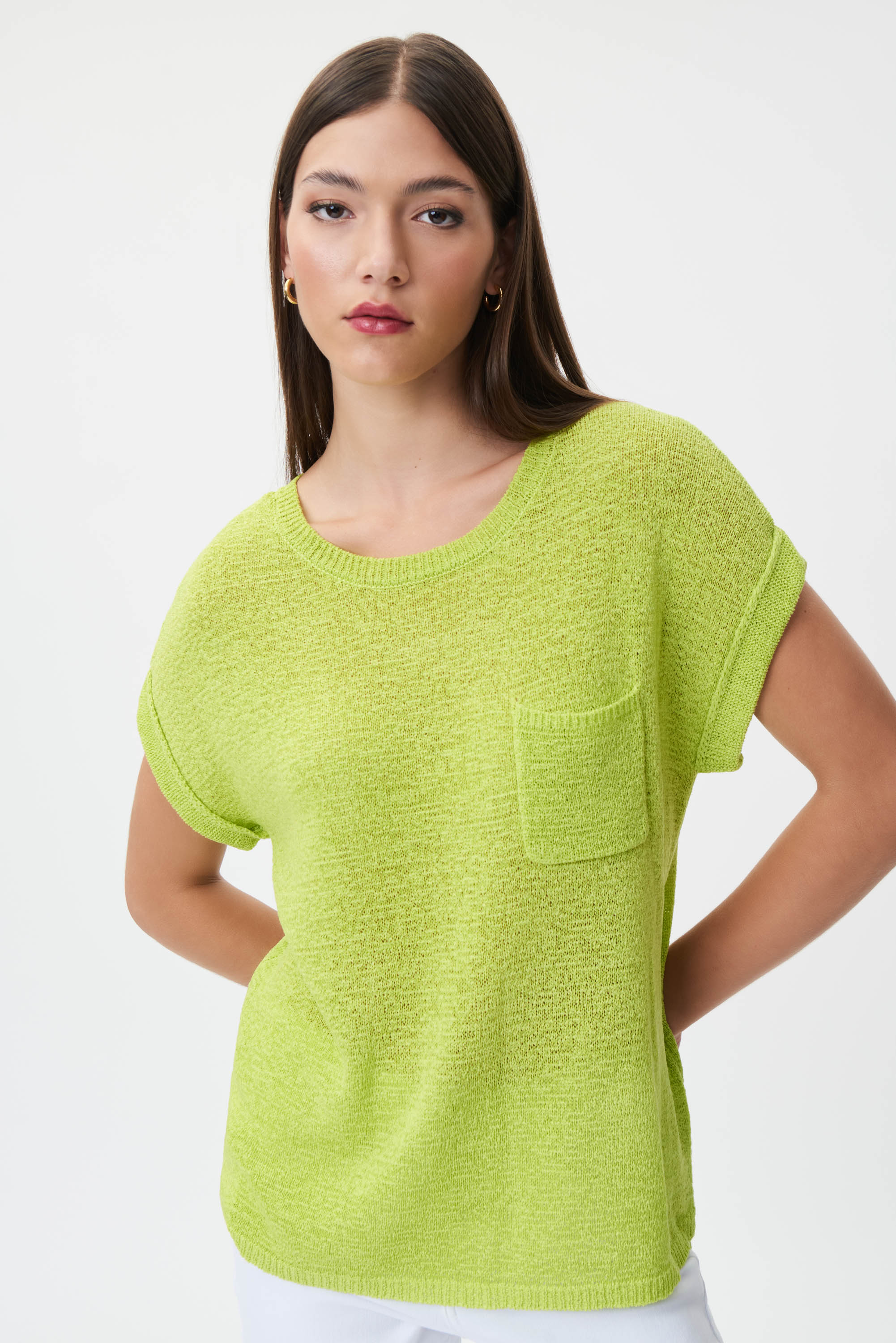 JOSEPH RIBKOFF Short Sleeve Knit Top Style 232927